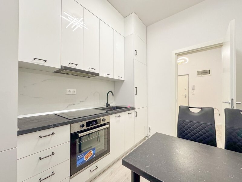 Drumul Taberei, Brancusi, apartament cu 2 camere decomandat, comision 0.
