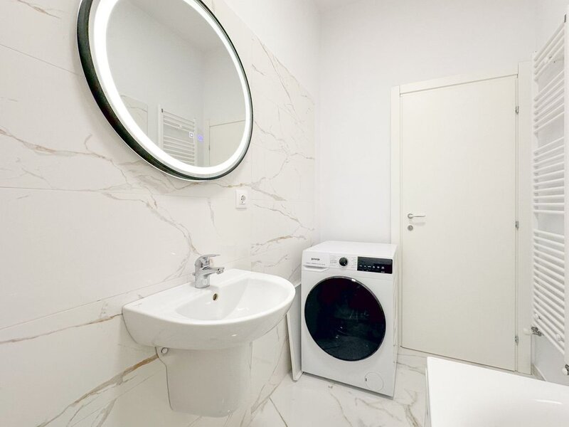 Drumul Taberei, Brancusi, apartament cu 2 camere decomandat, comision 0.
